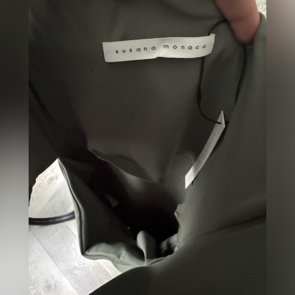 SUSANA MONACO REVOLVE GREEN MAXI DRESS - Picture 5 of 5